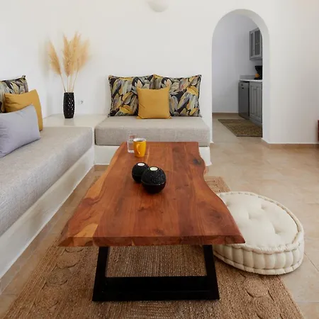 Sagini Exclusive Imerovigli (Santorini)